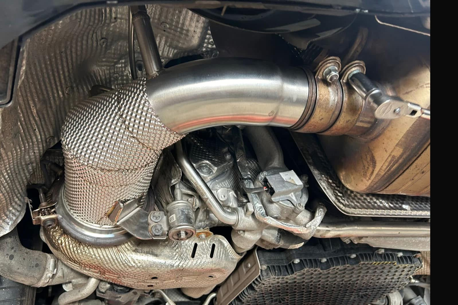 Performance DownPipe w/ heatshield (SS304)-  Porsche 911 992 Carrera / Carrera Turbo S 3.0T 3.8T