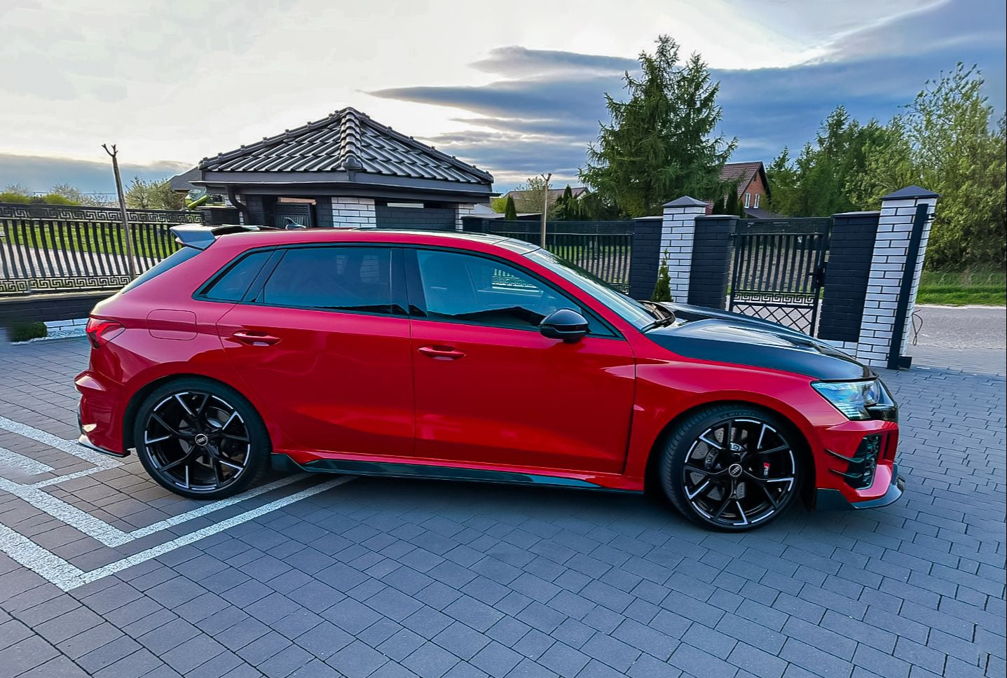 V2 Dry Carbon Fiber Side Skirt - Audi RS3 8Y sedan