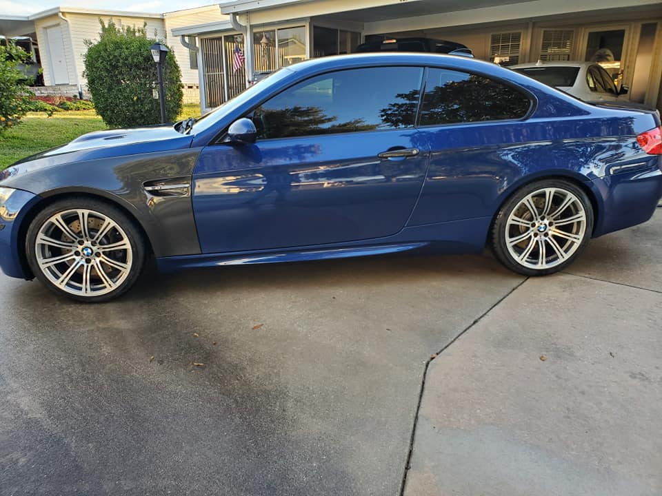 OEM style Carbon Fiber Front Fender replacement - BMW E92 M3