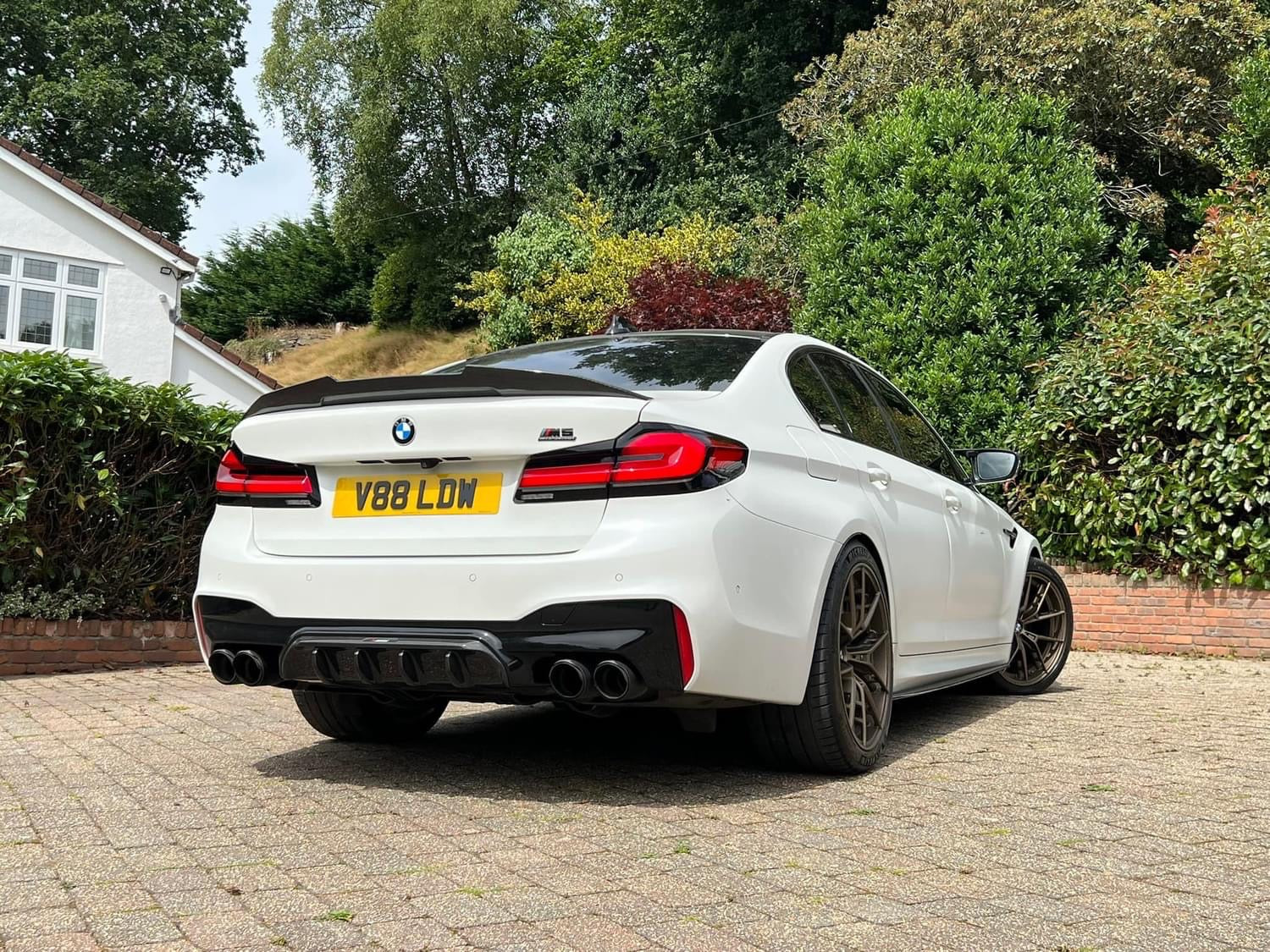 LCI OLED Rear Taillights - BMW F90 M5 & G30 5 Series