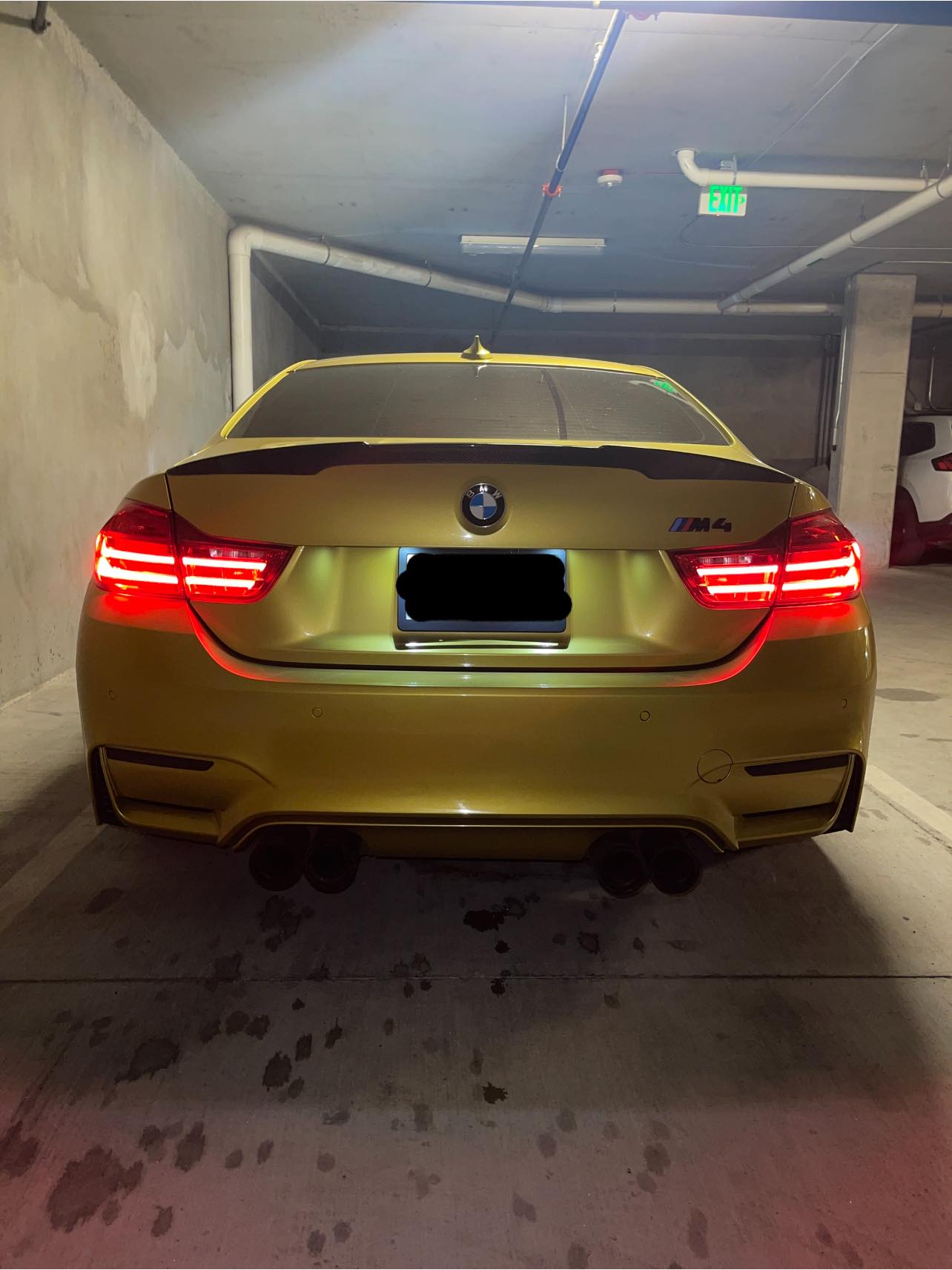 M4 Style Carbon Fiber Trunk Spoiler - BMW F82 / F83 M4