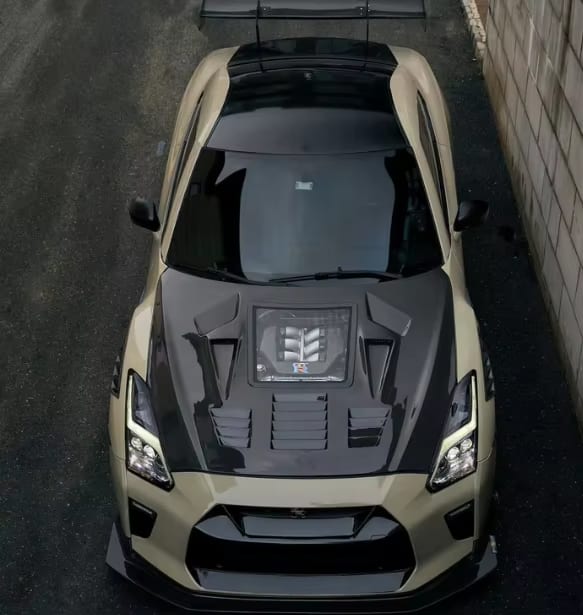 V1 Carbon Fiber Vented Hood w/ transparent window - 2008-2016 Nissan GTR R35