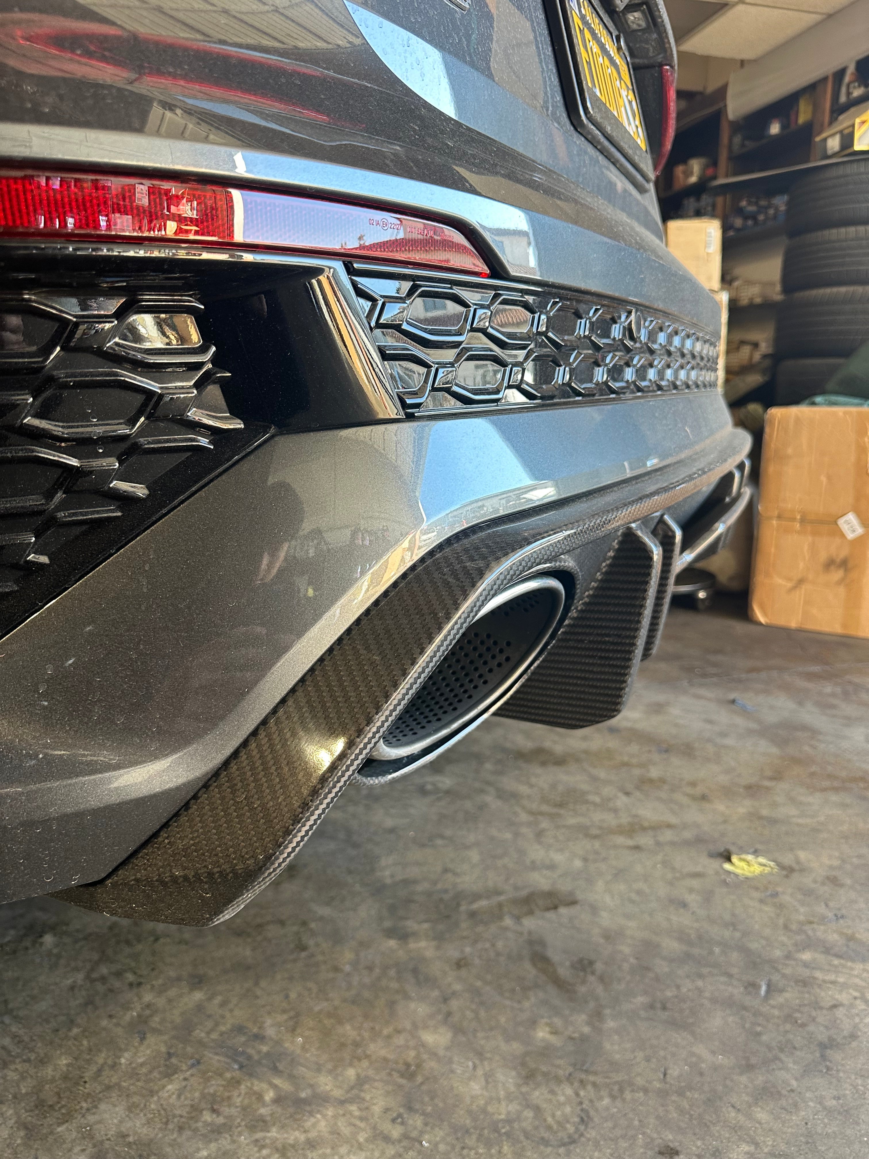 Carbon Fiber Rear Diffuser - Audi RS3 8Y Sedan