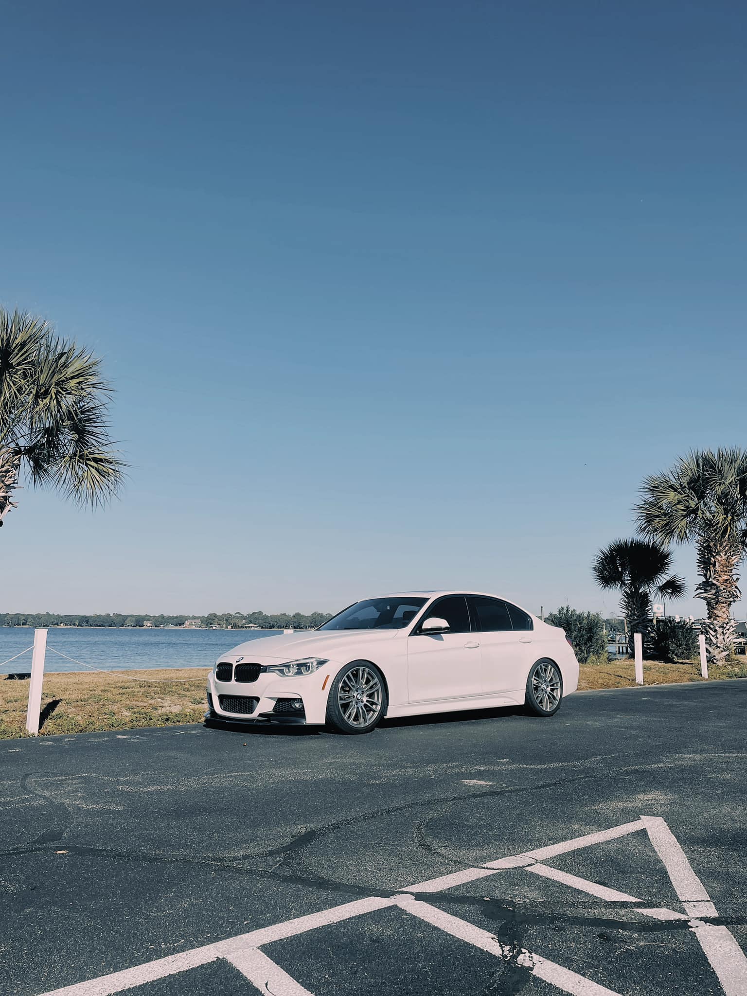 MP Style Carbon Fiber Front Lip - BMW F30 3 Series