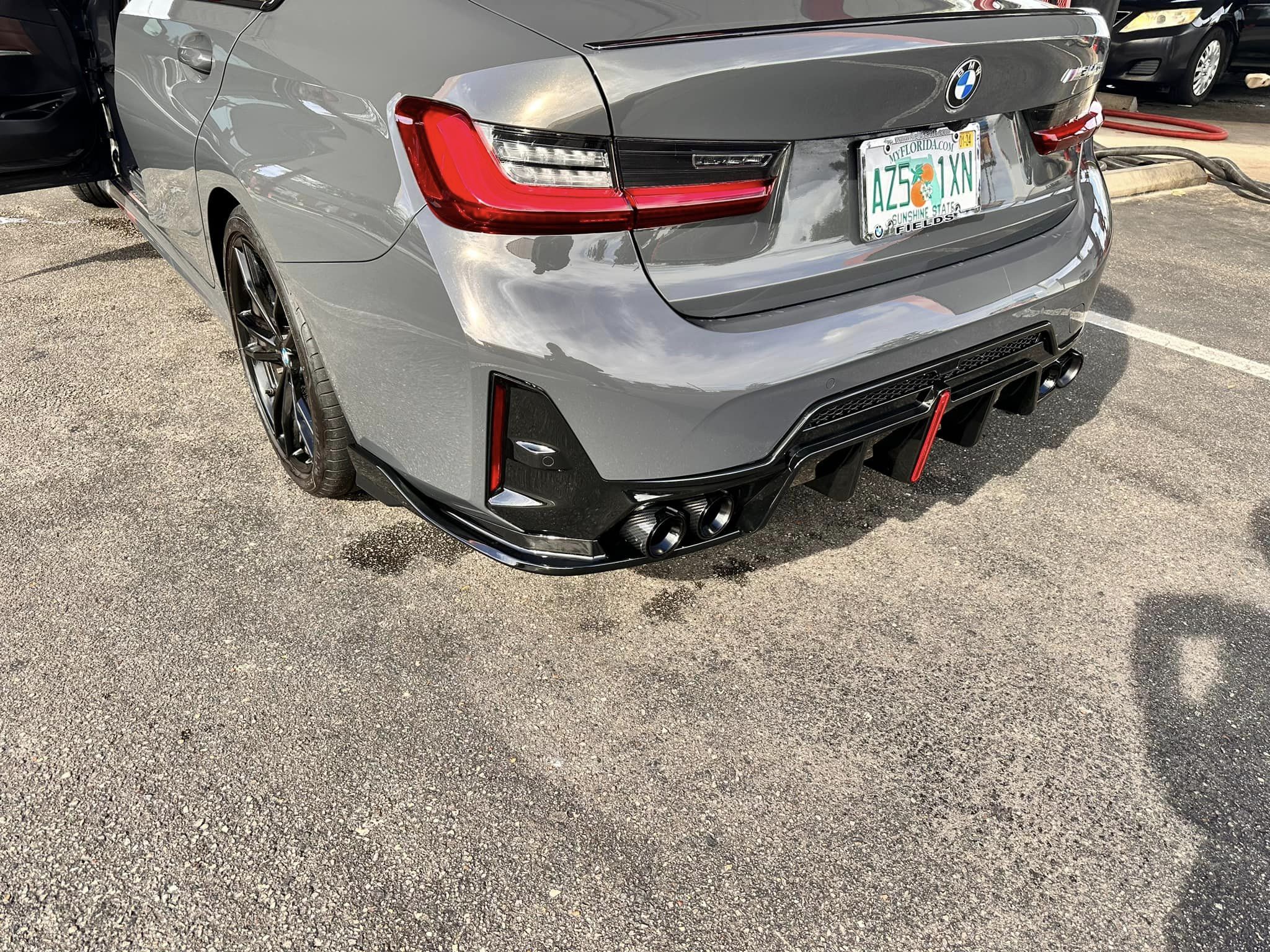 Carbon Fiber Diffuser W/ BrakeLight - BMW G20 3 Series LCI