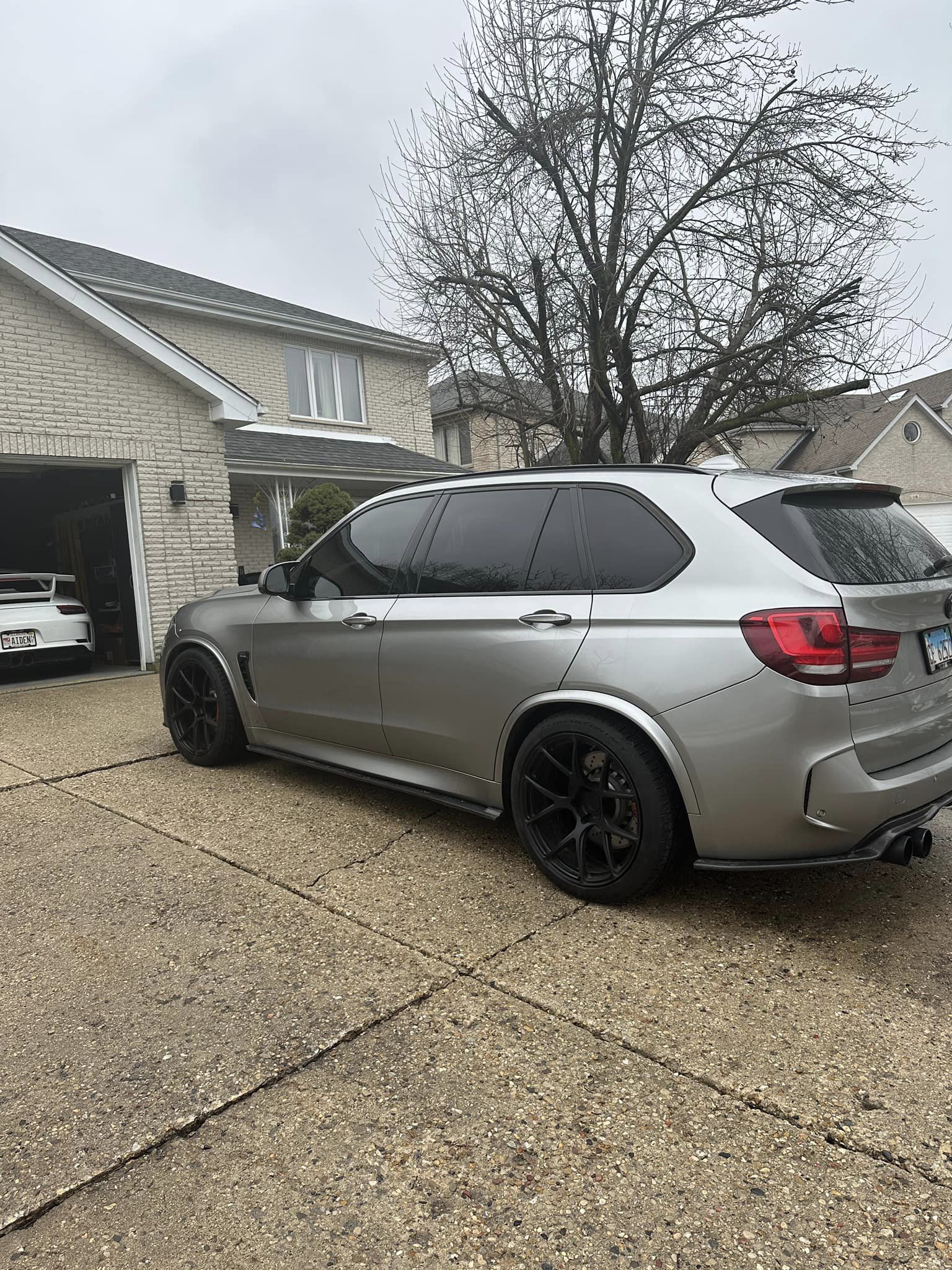 3D Style Carbon Fiber Side Skirts - BMW F85 X5M & F86 X6M