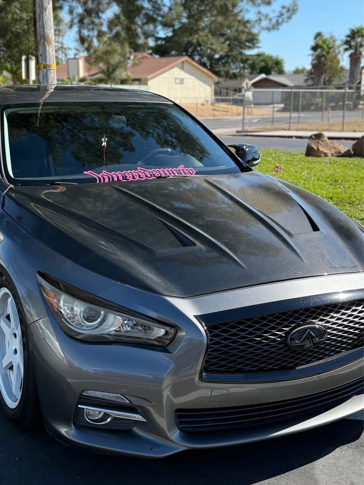 vented Carbon fiber Hood - 2014-2017 Infiniti Q50