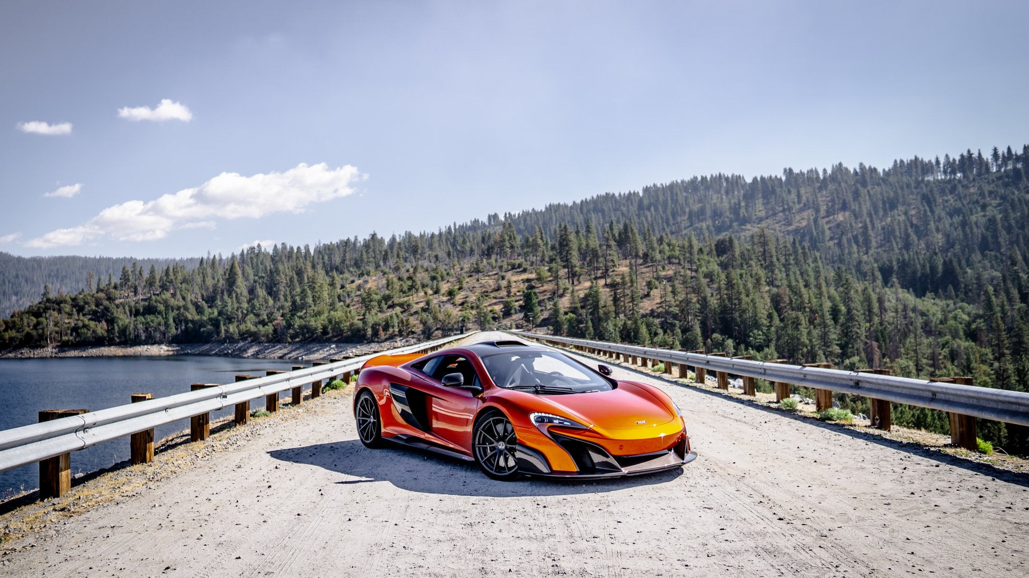 Carbon Fiber Roof Scoop - McLaren 570s