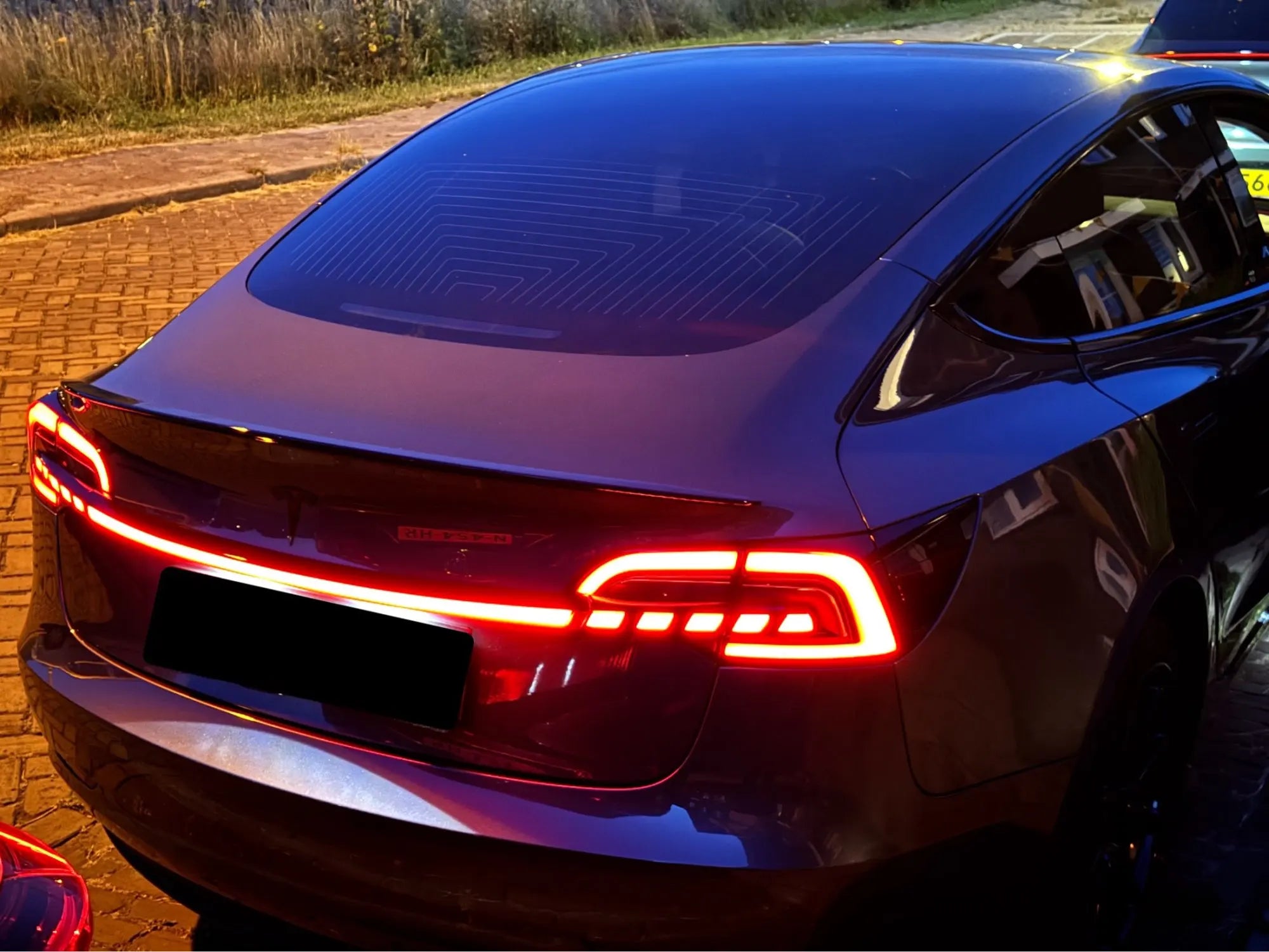 Full-Width Tail Light Dynamic Bar Taillight - Tesla Model Y & 3