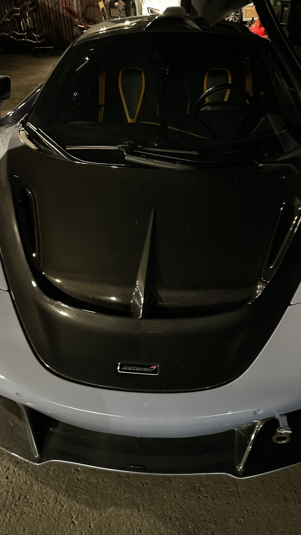 V-Style Carbon Fiber Hood Bonnet- McLaren 720s