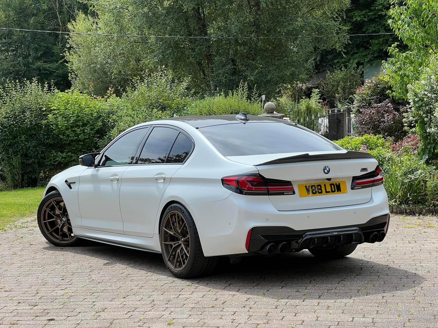 LCI OLED Rear Taillights - BMW F90 M5 & G30 5 Series