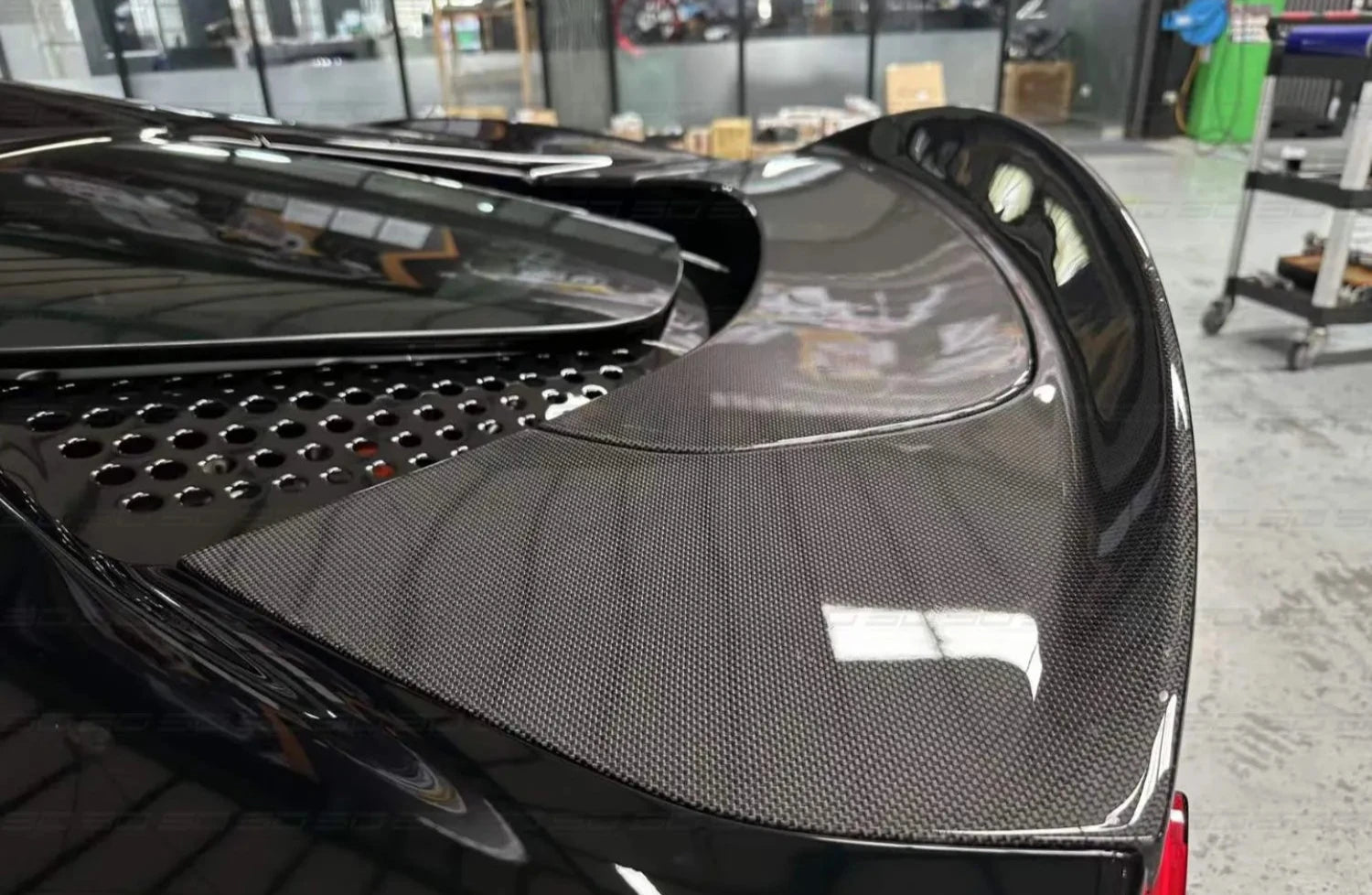 Carbon Fiber Rear Spoiler - Ferrari SF90