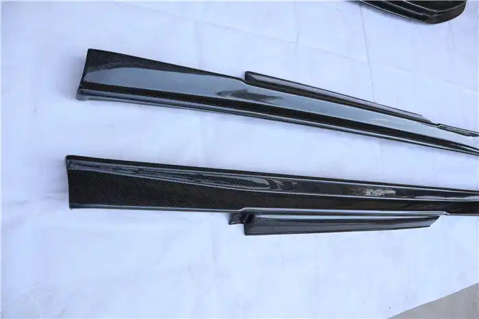 Carbon Fiber Side Skirts - Nissan R35 GTR