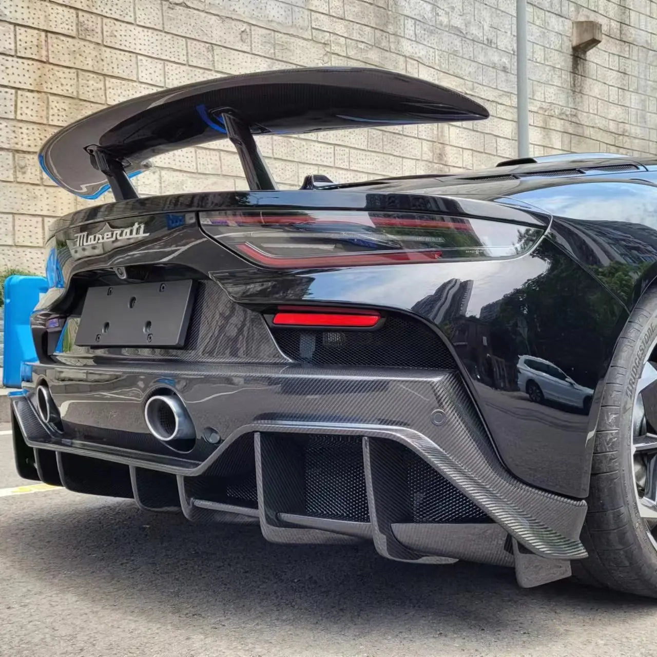 Full Dry Carbon Fiber Rear Diffuser - Maserati MC20