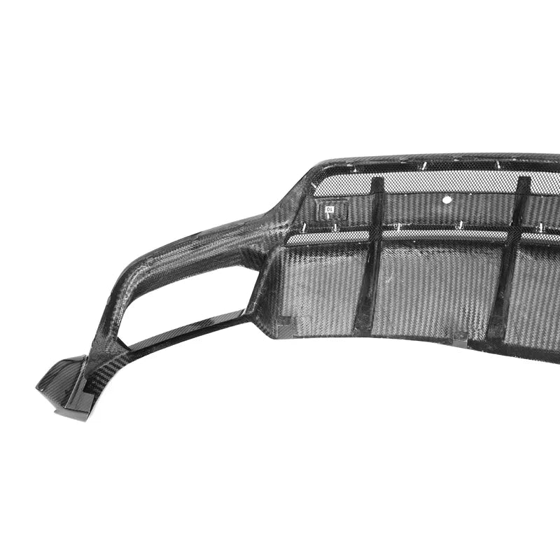 Carbon Fiber Rear Diffuser - Lamborghini URUS