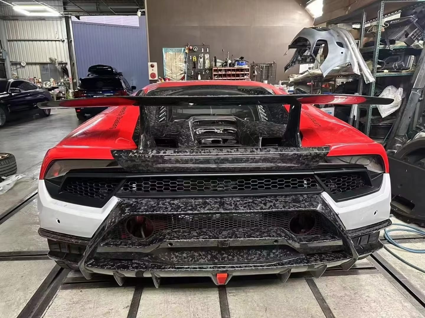 Lamborghini Huracan Performante Style Full Conversion Kit