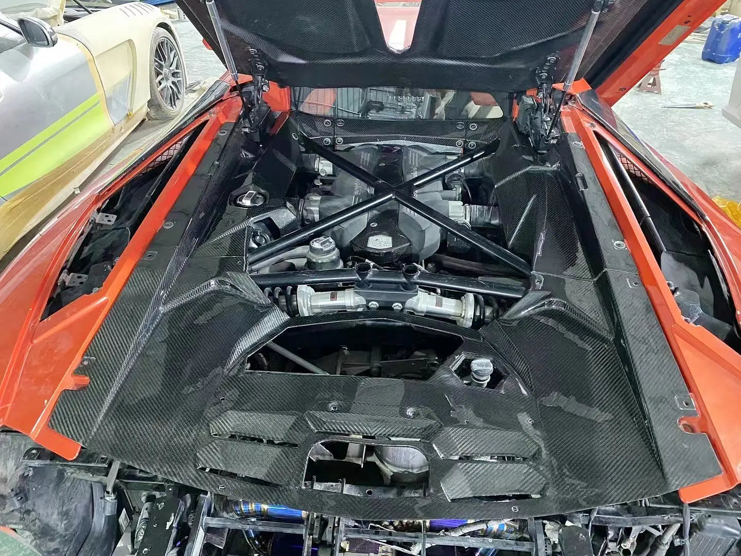 Dry Carbon Fiber Full Engine Bay Cover Set - Lamborghini Aventador LP700/720/750