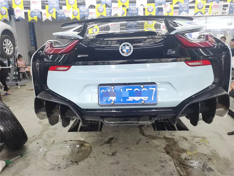 Carbon Fiber Rear Diffuser - BMW i8