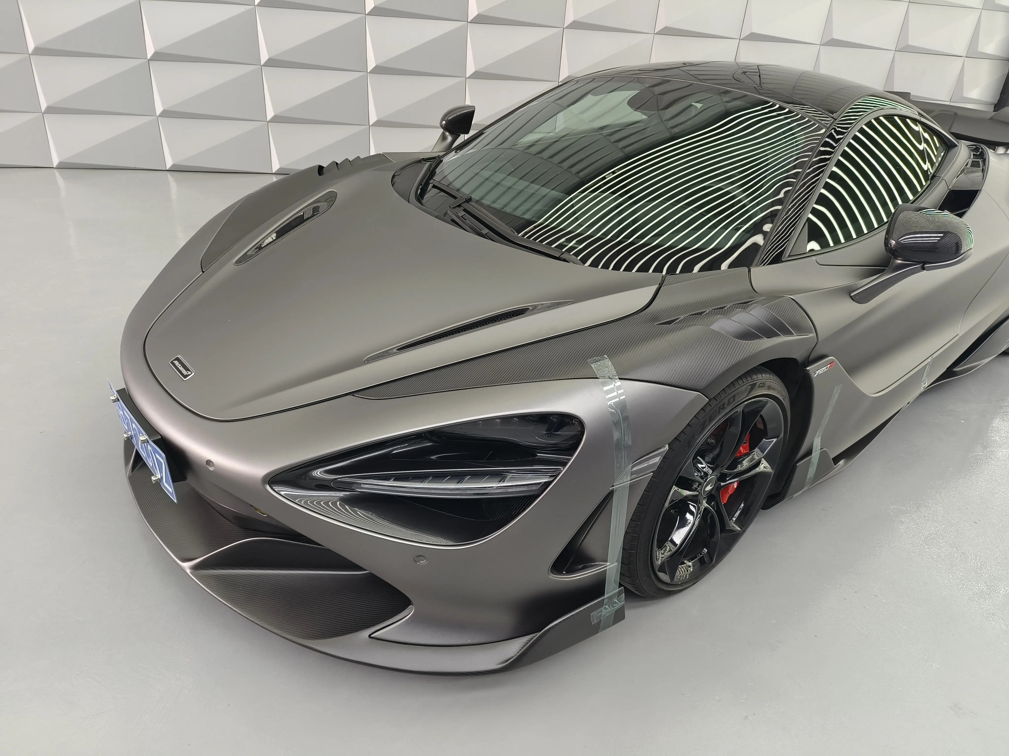 R Style Full Carbon Fiber Aero Kit - McLaren 720s