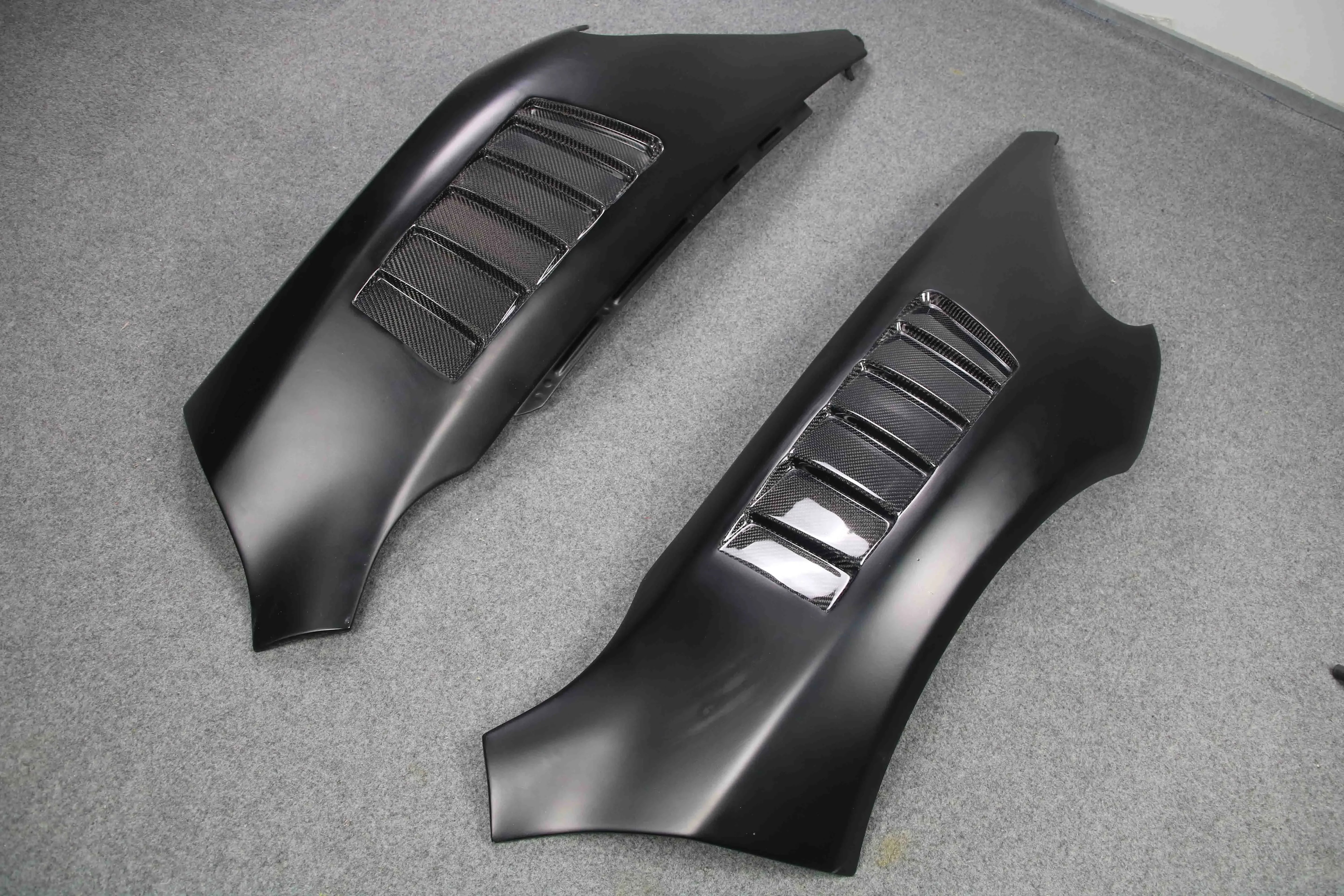 Vented Partial Carbon Fiber Front Fender - McLaren 650S