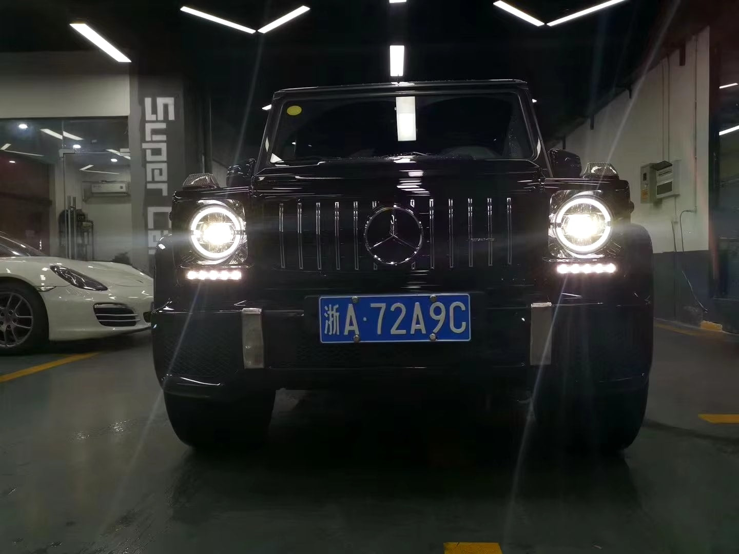 Upgrade W464 Style LED Headlights -  Mercedes Benz G Class G500 G63 W463