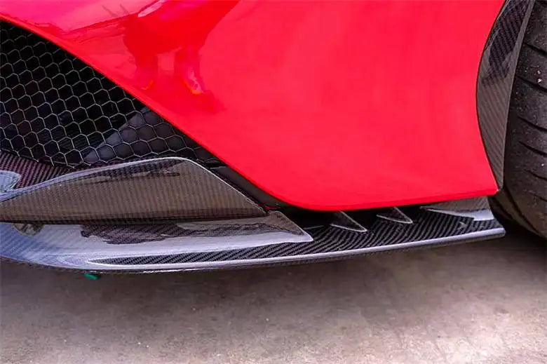 Carbon Fiber Front Bumper Side Trim - Ferrari SF90