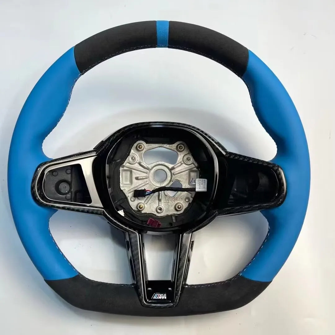 2025 LCI Steering Wheel w/ Carbon Fiber Trim - BMW G Chassis