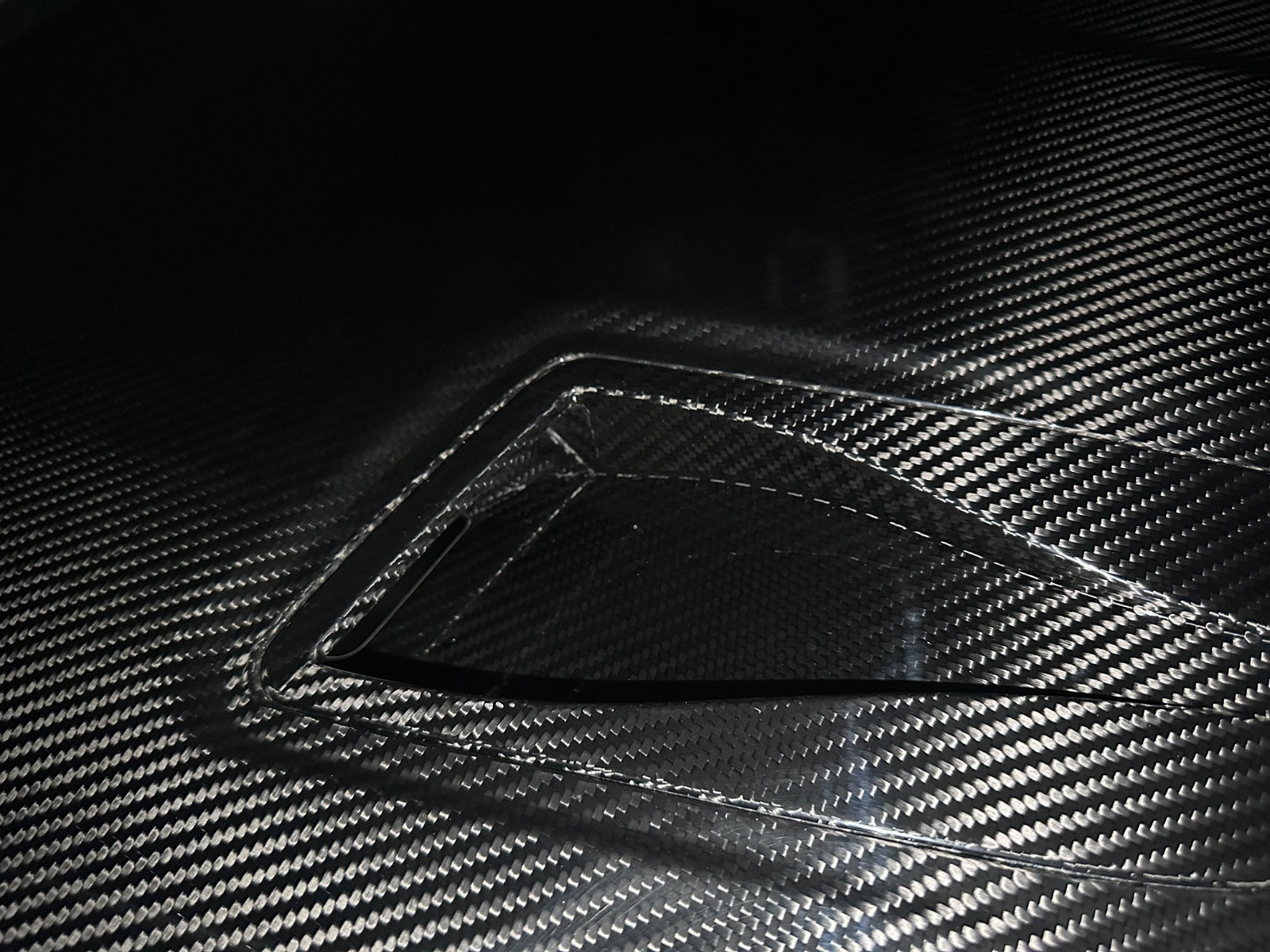 Vented Carbon Fiber Vented Hood - Porsche 911 (991) 2012-2018