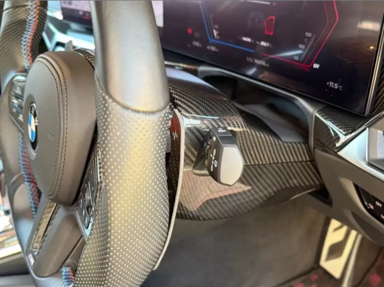 Dry Carbon Fiber Steering Column Cover - BMW G80 & G81 M3 /G82 & G83 M4