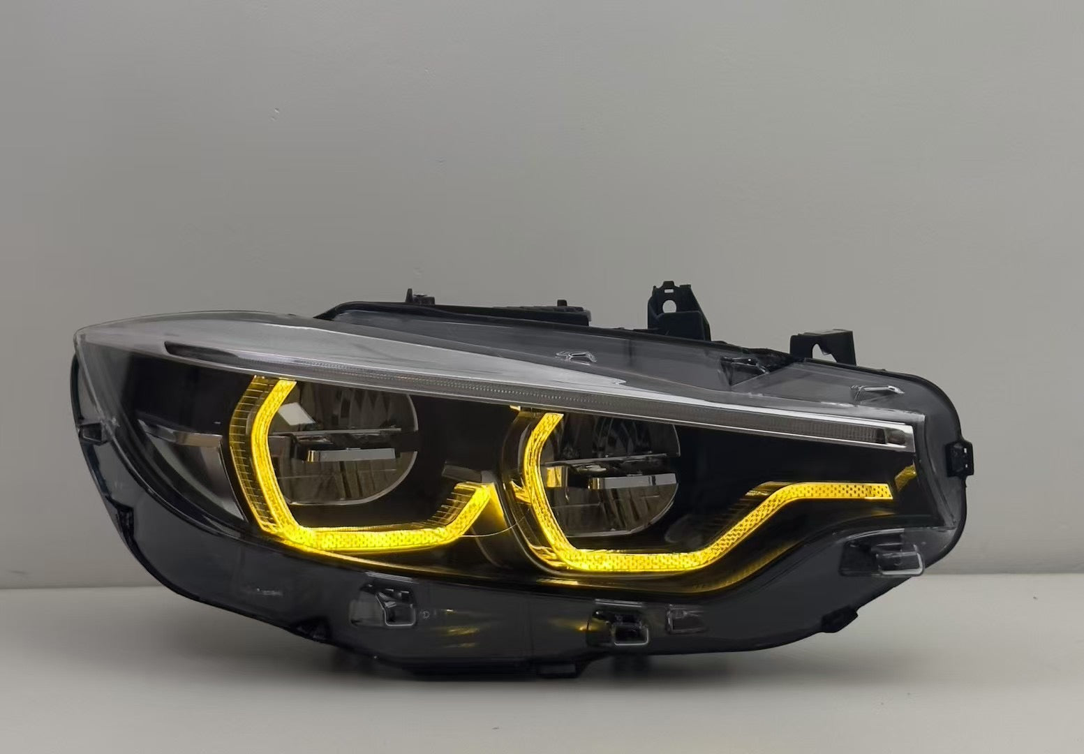 F8X Yellow/White Switchable IKON V2 Headlights - F80 M3 F82 F83 M4