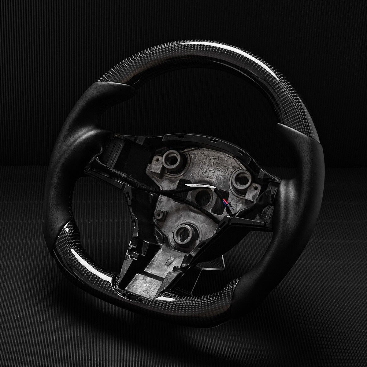 Carbon Fiber Heated Steering wheel - Model 3 & Y