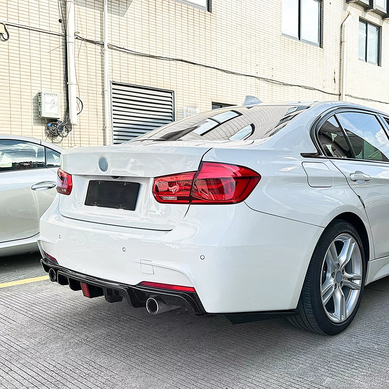 Gloss Black Rear Diffuser w/ LED - BMW 2013-2019 F30 3 Series M Sport