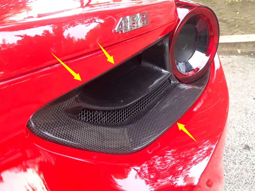 C Style Carbon Fiber Rear Fog Tail Light Surround Cover - 488 GTB Spider