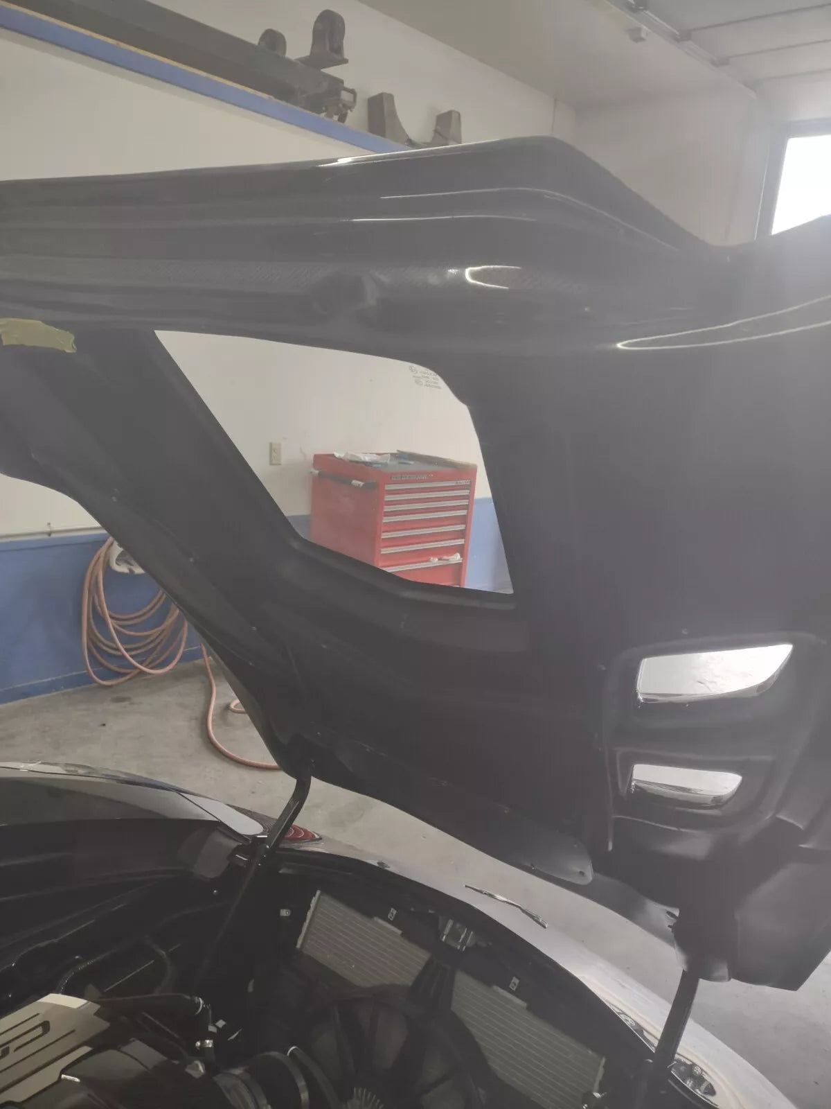 Carbon Fiber Vented Hood Bonnet - Chevrolet Corvette C7