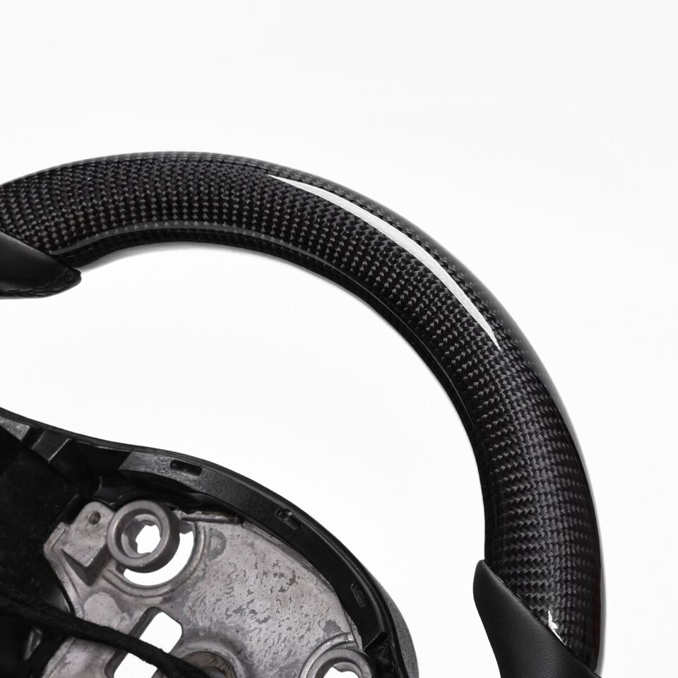 Carbon Fiber Heated Steering wheel - Model 3 & Y