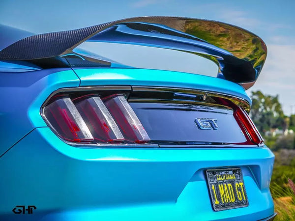 GT350R Style Carbon Fiber Rear Trunk Spoiler Wing - Ford Mustang