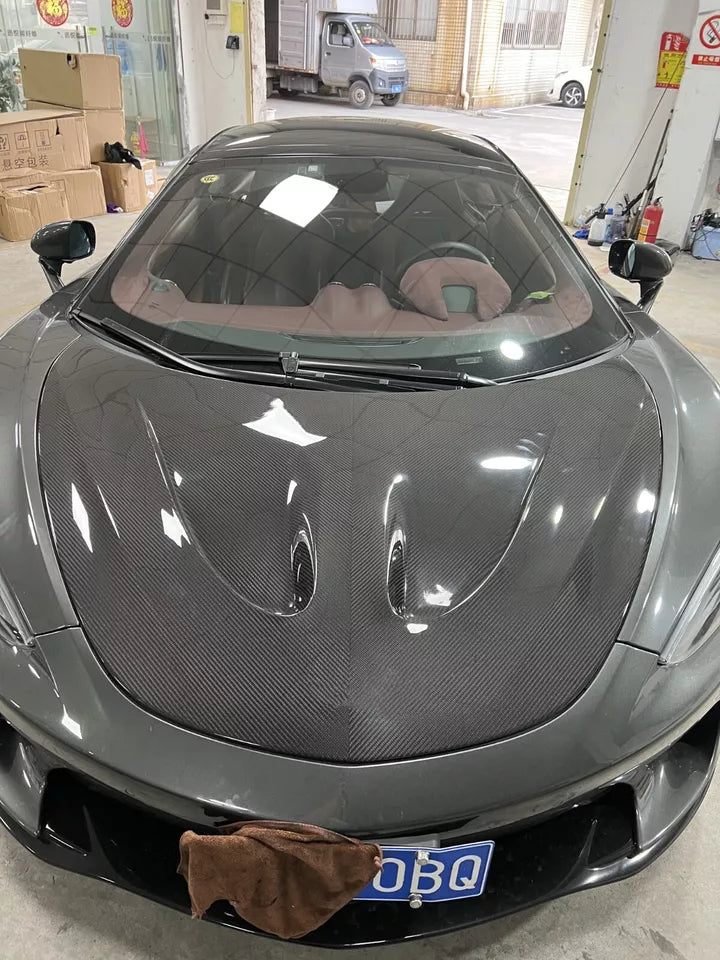 P1 Style Carbon Fiber Hood - McLaren GT