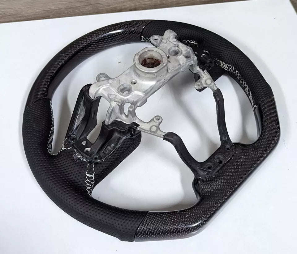 Type-R Style Carbon Fiber Steering Wheel - Honda Civic 10th Gen