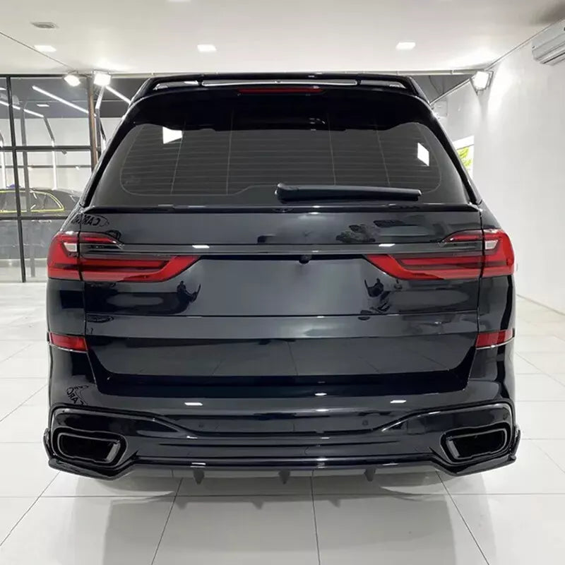 Gloss Black Rear Bumper Diffuser - BMW X7 G07 M Sport 2019-25